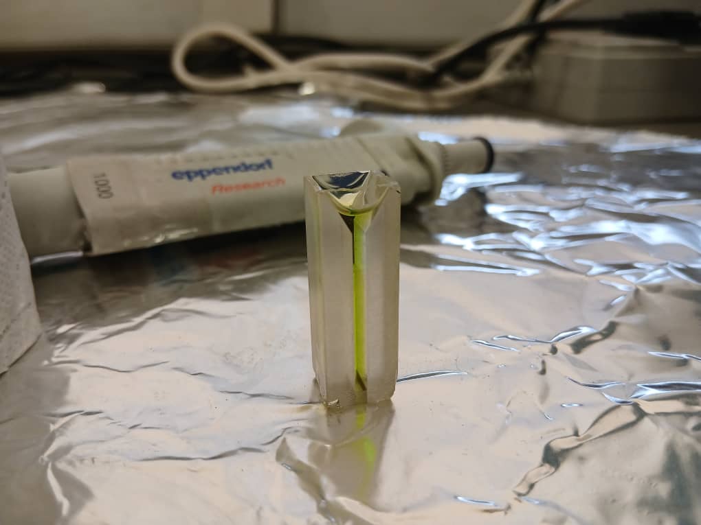 BioPalette_Plant_Pigment_Extract_Cuvette_8