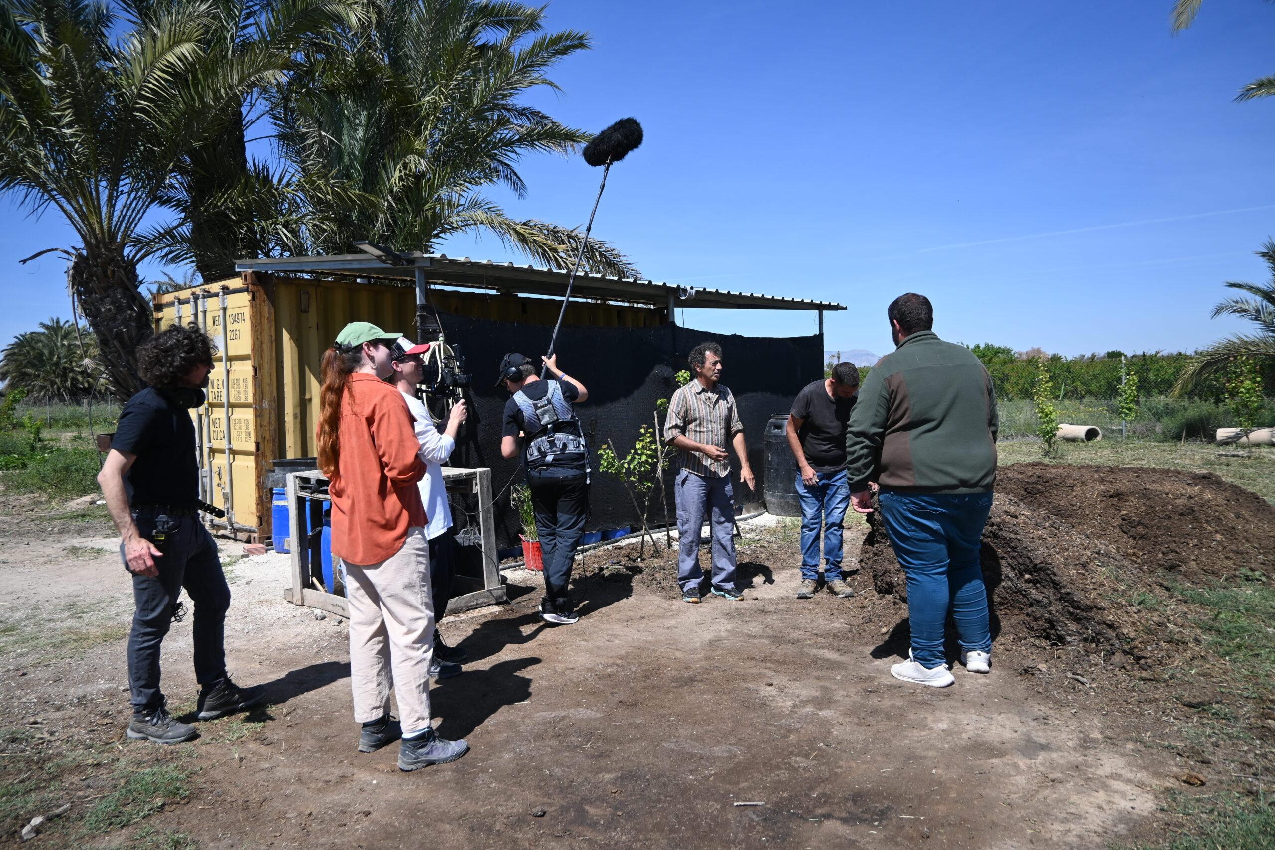 Filming video in Elche (Prov. Alicante) DSC_1799