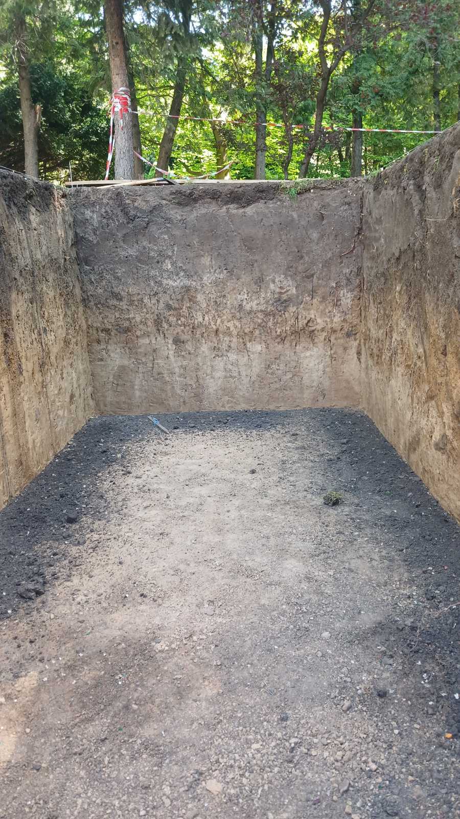 Phase of Poltava Soil Museum installation_3