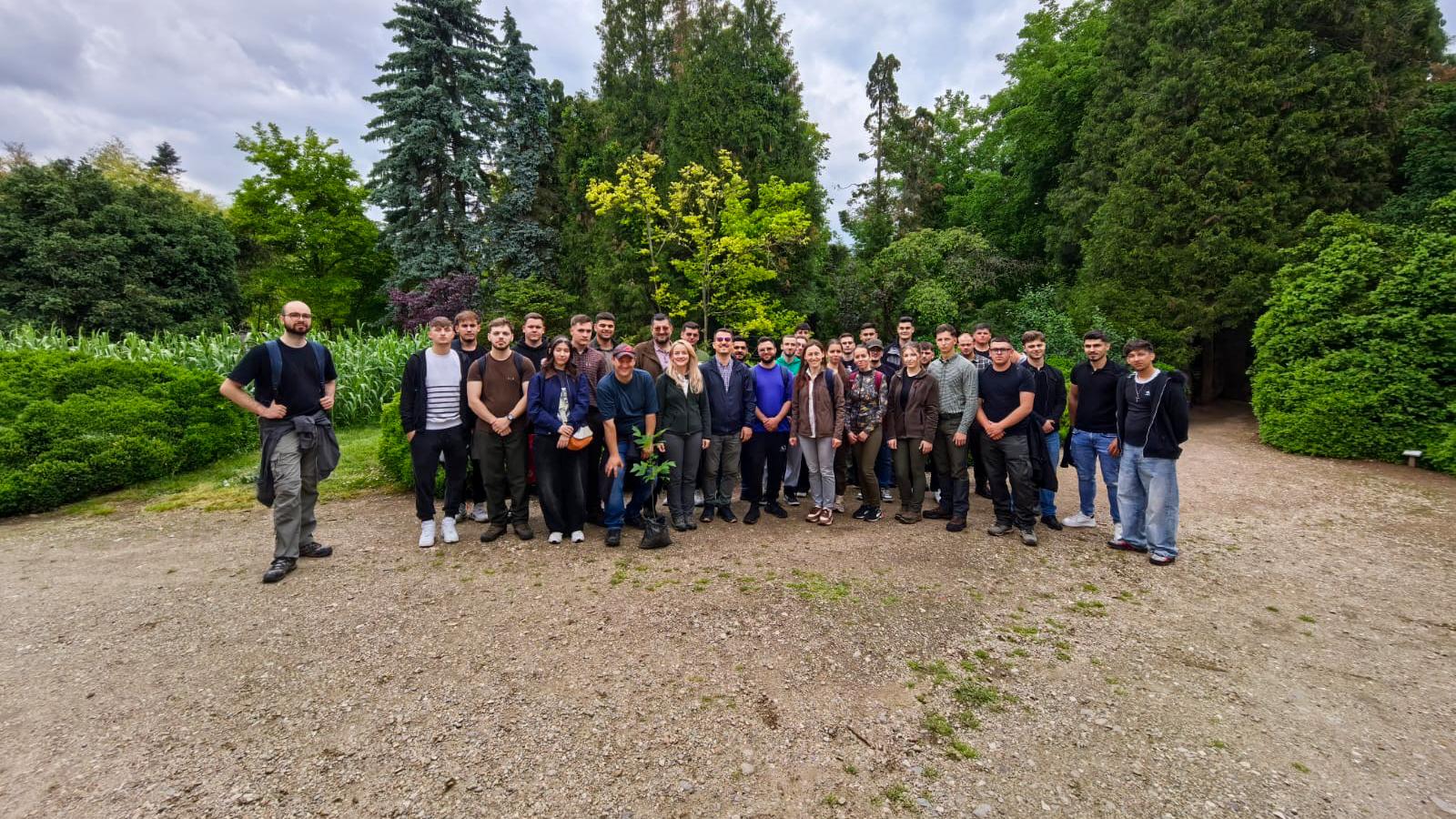 Group of SoilBlitz in Romania posing outdoors for a group picture.